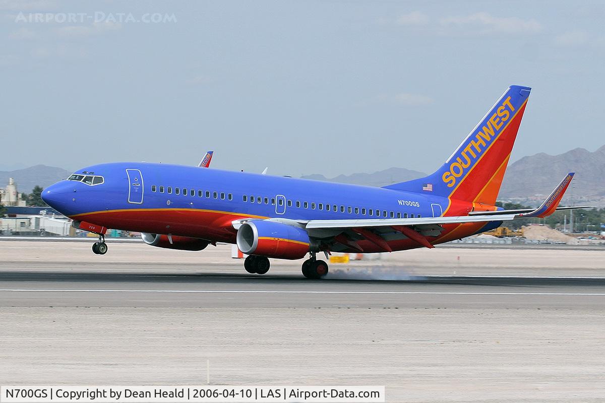 N700GS, 1997 Boeing 737-7H4 C/N 27835, Southwest Airlines N700GS - 1997 Boeing 737-7H4 touching down on RWY 25L
