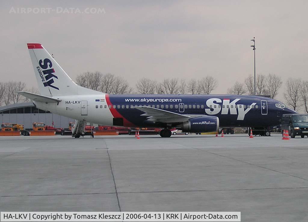 HA-LKV, 1998 Boeing 737-33V C/N 29333, First aircraft of airline on hungarian registration SkyEurope