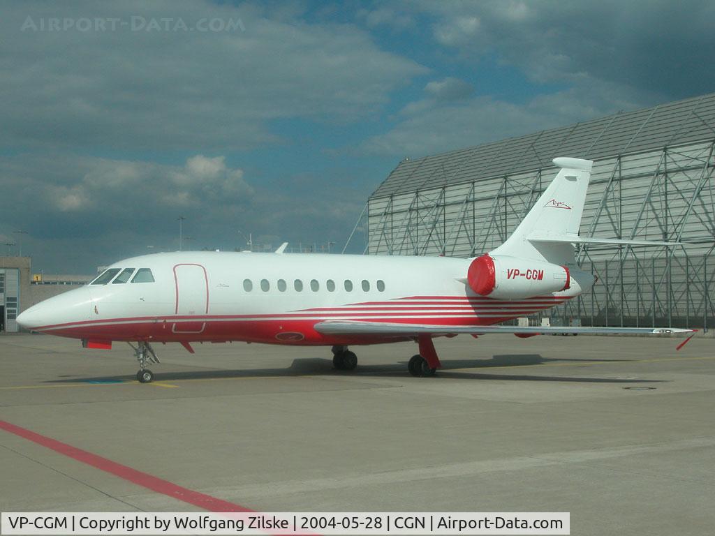 VP-CGM, 2001 Dassault Falcon 2000 C/N 160, visitor