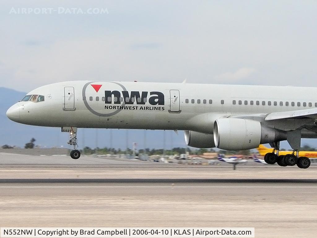 N552NW, 2001 Boeing 757-251 C/N 26499, Northwest Airlines / 2001 Boeing 757-251