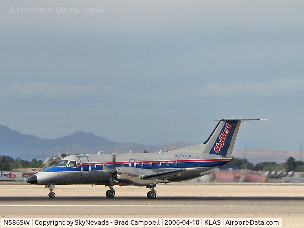 N586SW, 1999 Embraer EMB-120ER Brasilia C/N 120354, SkyWest Airlines / 1999 Embraer EMB-120ER