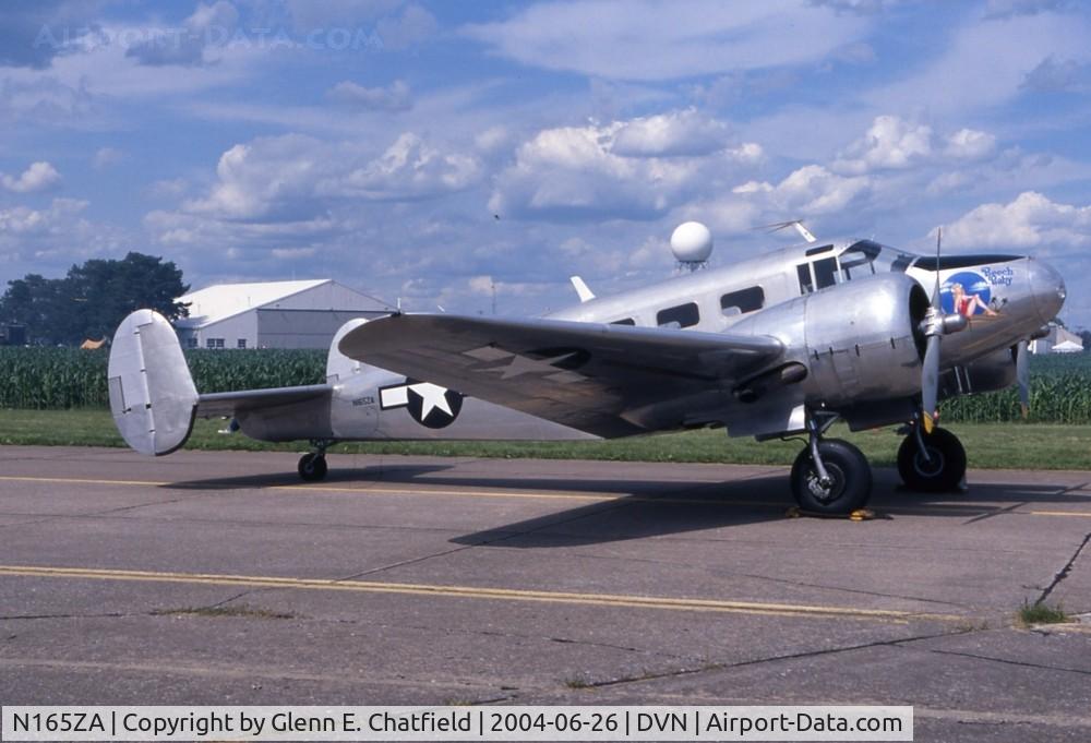 N165ZA, 1953 Beech C-45H Expeditor C/N AF-543, Parked for show, C-45H 52-10613