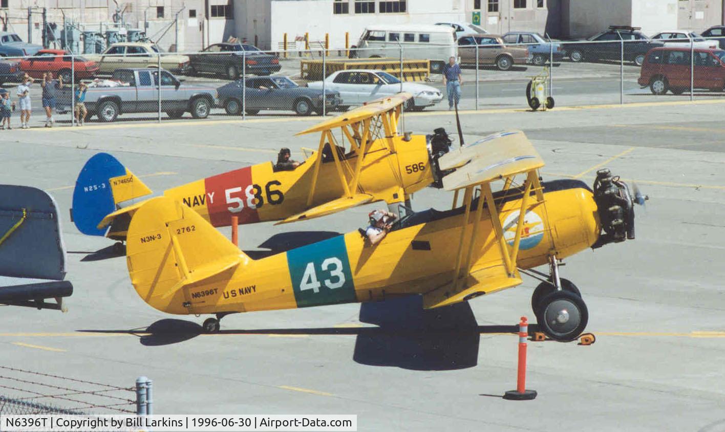 N6396T, 1941 Naval Aircraft Factory N3N-3 C/N 2762, Good comparison of N3N and N2S