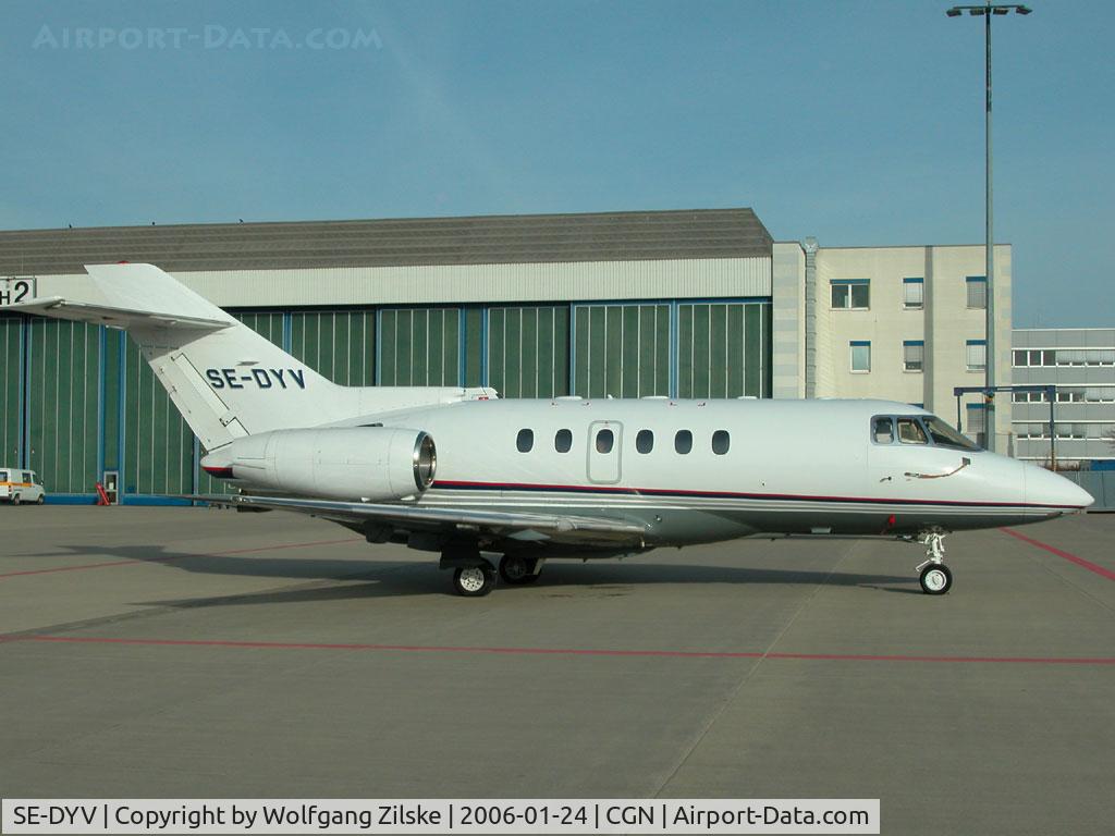 SE-DYV, 1998 Raytheon Hawker 800XP C/N 258385, visitor