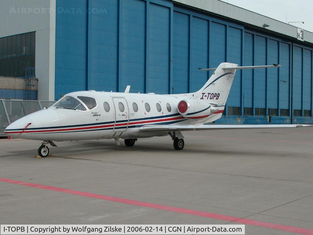 I-TOPB, 1996 Raytheon Beechjet 400A C/N RK-133, visitor
