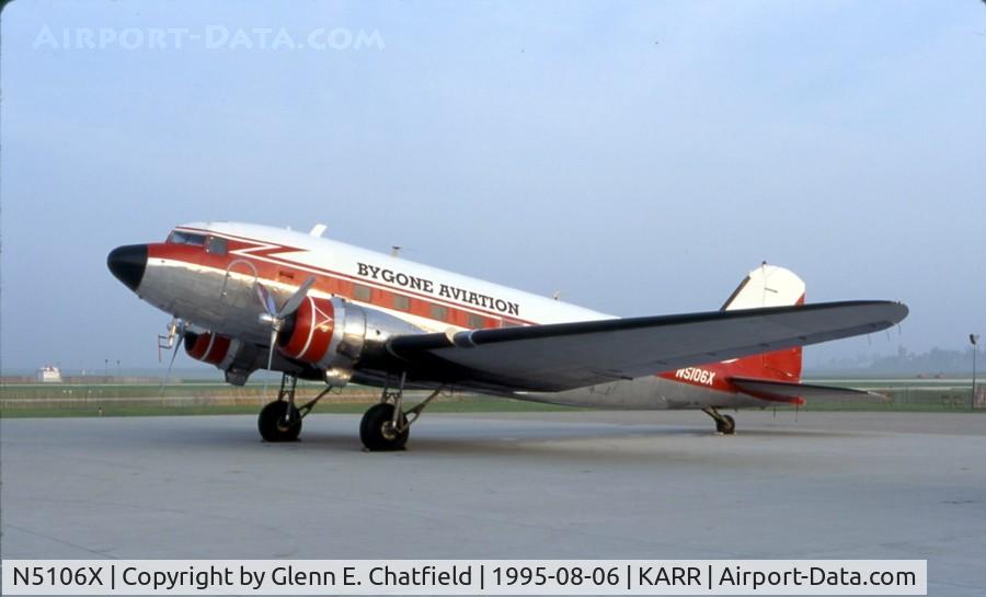 N5106X, 1943 Douglas DC3C-S1C3G (C-47) C/N 9058, C-47A 42-32832, on the ramp for open house