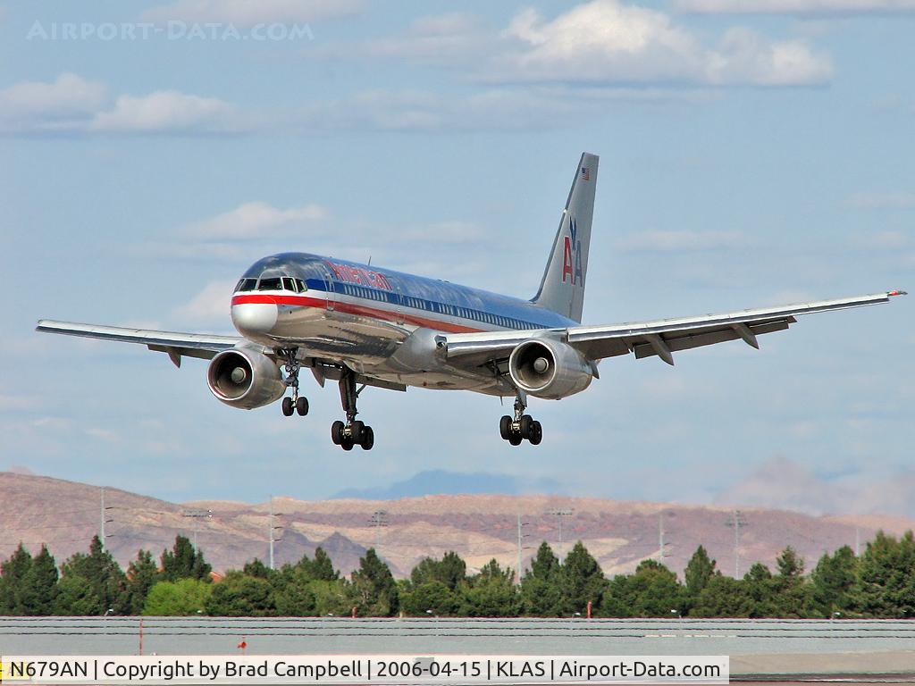 N679AN, 1999 Boeing 757-223F C/N 29589, American Airlines / 1999 Boeing 757-223