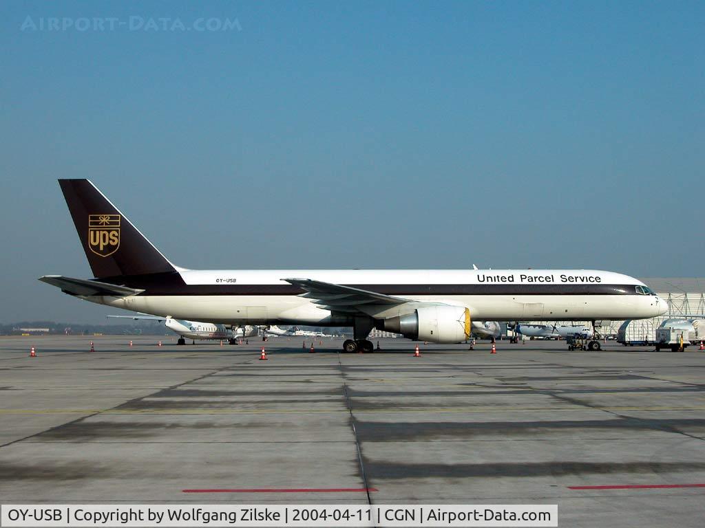 OY-USB, 1993 Boeing 757-24APF C/N 25463, freighter