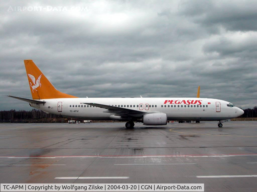 TC-APM, 1998 Boeing 737-809 C/N 28403, visitor
