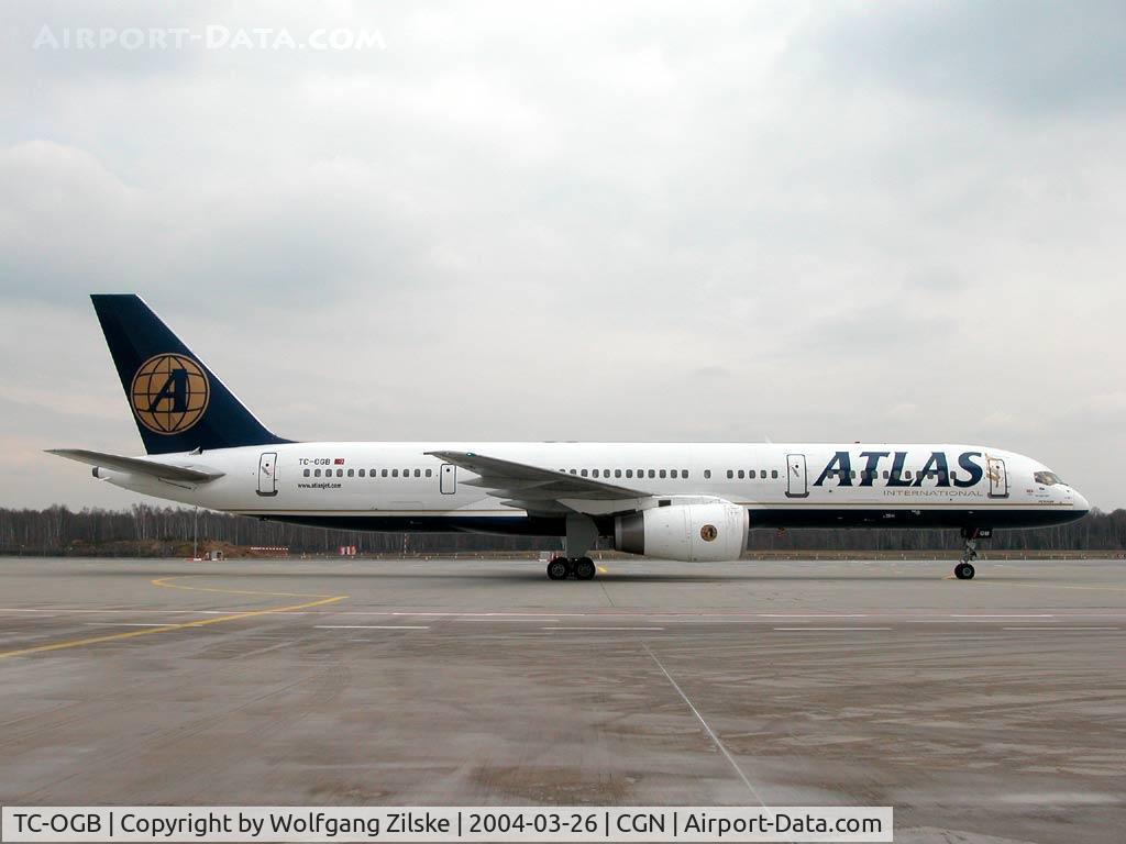 TC-OGB, 1986 Boeing 757-225 C/N 22689, visitor