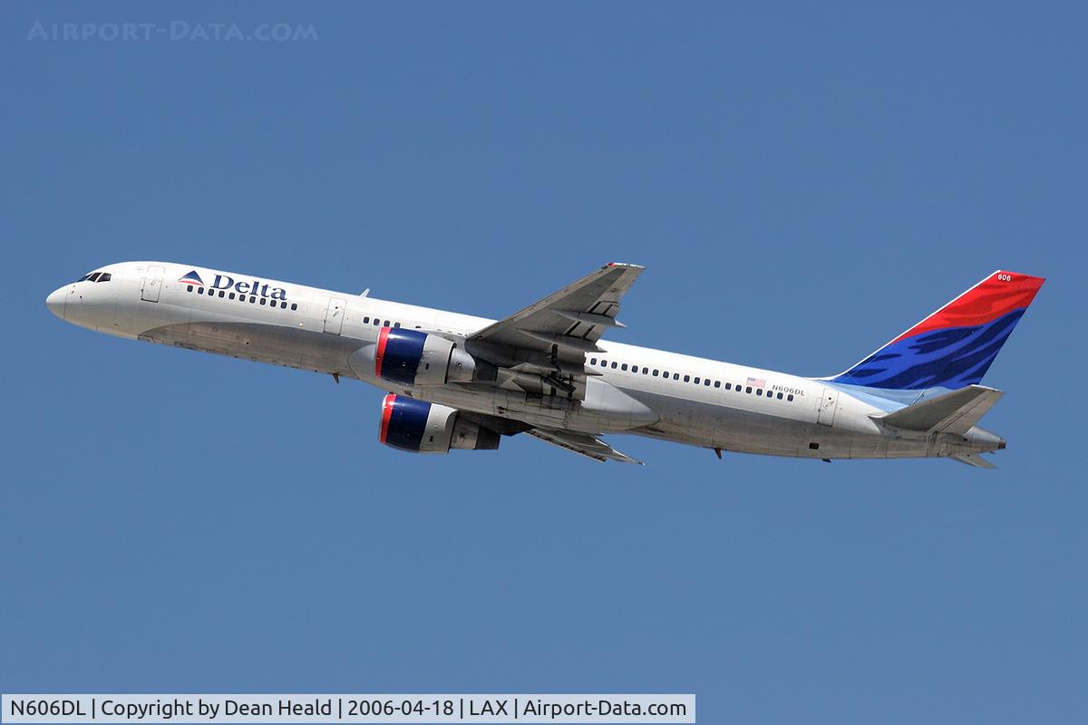 N606DL, 1985 Boeing 757-232 C/N 22813, Delta Airlines N660DL (FLT DAL1623) departing RWY 25R enroute to Cincinnati Northern Kentucky Int'l (KCVG) - Cincinnati, Ohio.