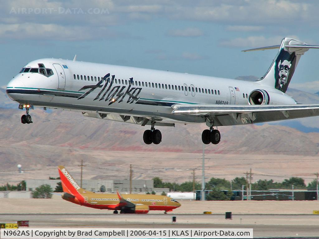 N962AS, 1992 McDonnell Douglas MD-83 (DC-9-83) C/N 53076, Alaska Airlines / 1992 McDonnell Douglas DC-9-83 (MD-83)