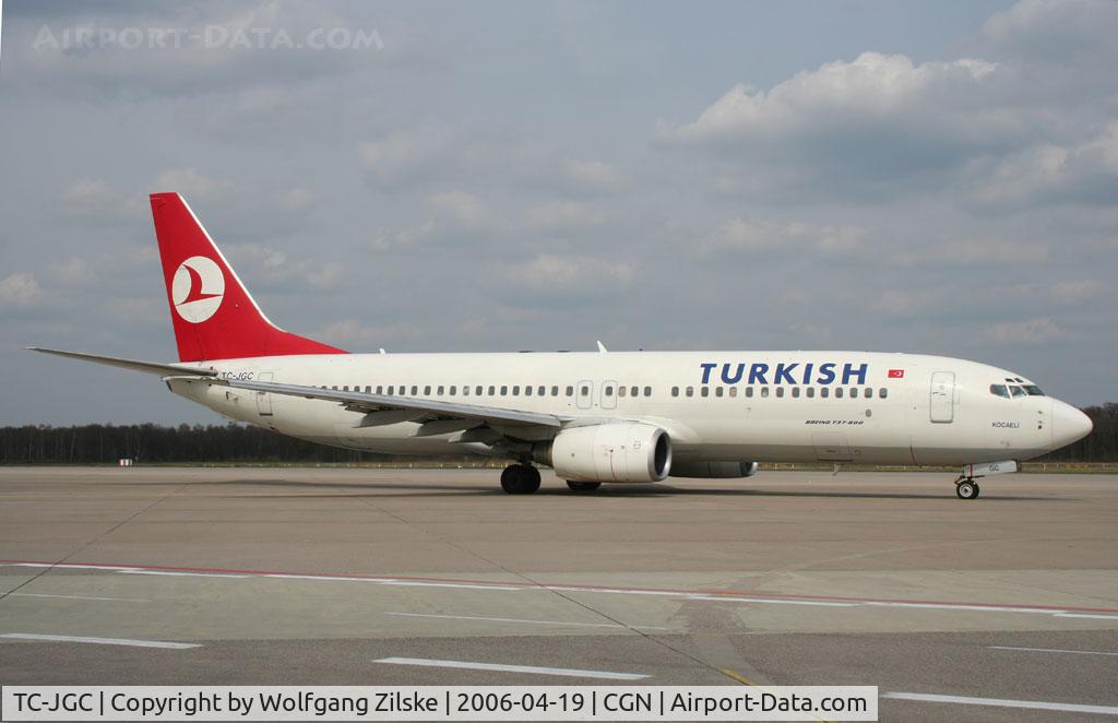 TC-JGC, 2001 Boeing 737-8F2 C/N 29787, visitor