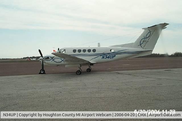 N34UP, 1975 Beech C-12C Huron C/N BC-006, Webcam pic of N34UP