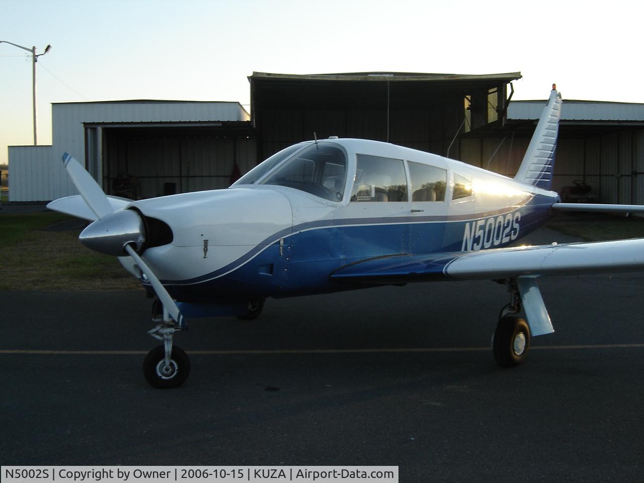N5002S, 1970 Piper PA-28R-200 Cherokee Arrow C/N 28R-35726, Pic