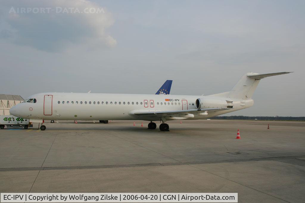 EC-IPV, 1993 Fokker 100 (F-28-0100) C/N 11451, Soccer charter from Sevilla, Spain