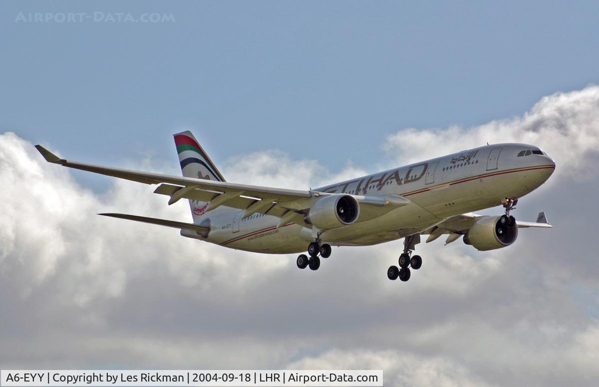 A6-EYY, 1998 Airbus A330-223 C/N 238, Airbus A330 223