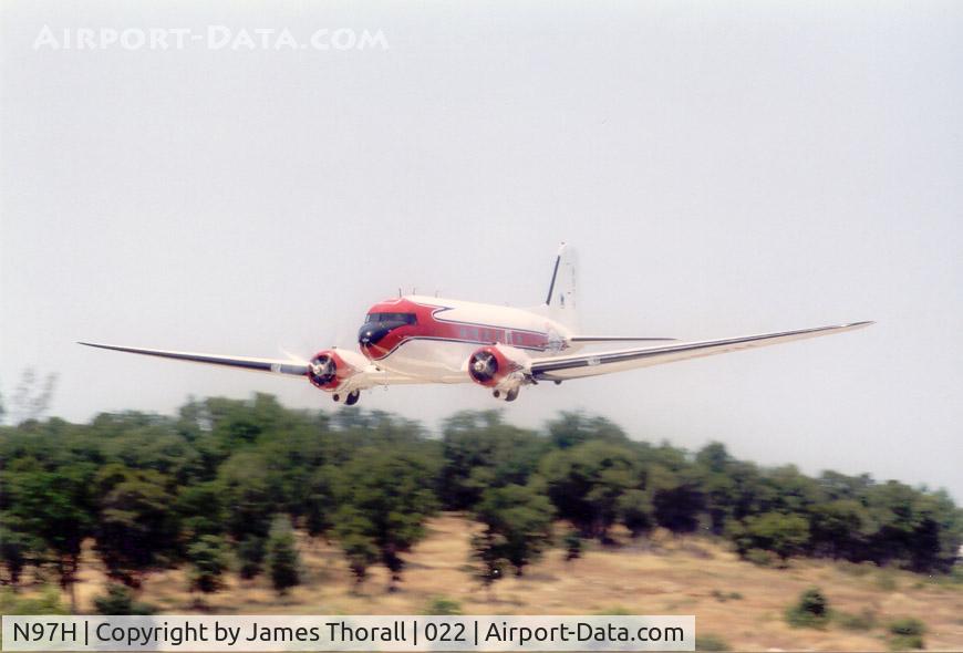 N97H, 1945 Douglas DC3C-S1C3G (C-47A) C/N 16865, Columbia Father's Day Fly-in