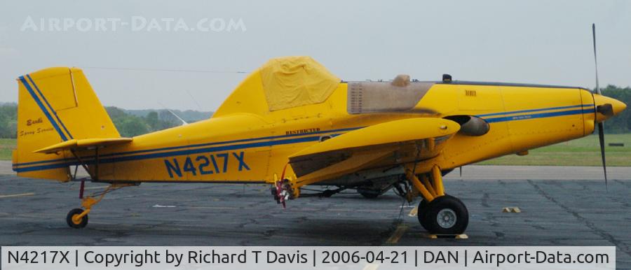 N4217X, 2001 Ayres S2R-G10 Turbo Thrush C/N G10-168, 2001 Ayres S2R-G10   here to do some dusting around Danville Va.