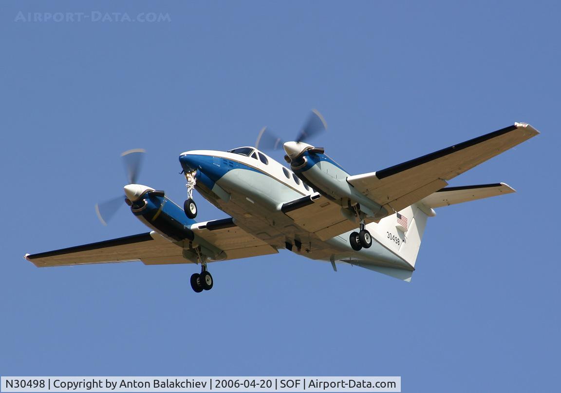 N30498, 1978 Piper PA-32RT-300 C/N 32R-7885279, On short final RWY27