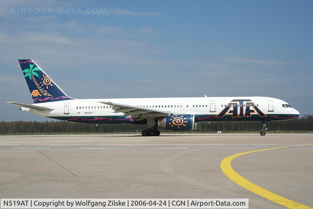 N519AT, 1997 Boeing 757-23N C/N 27975, visitor