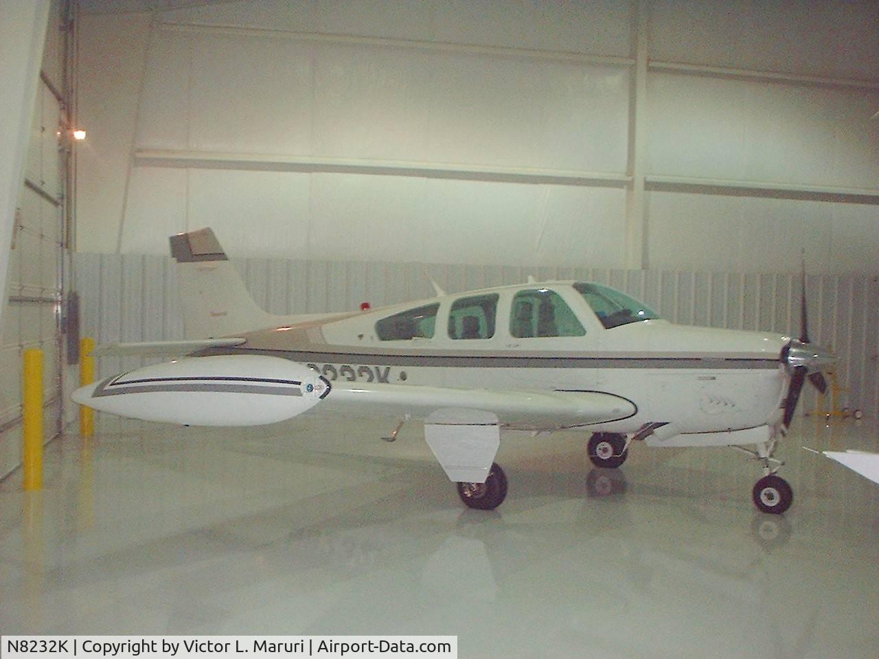N8232K, 1991 Beech F33A Bonanza C/N CE-1605, 1991 F33A