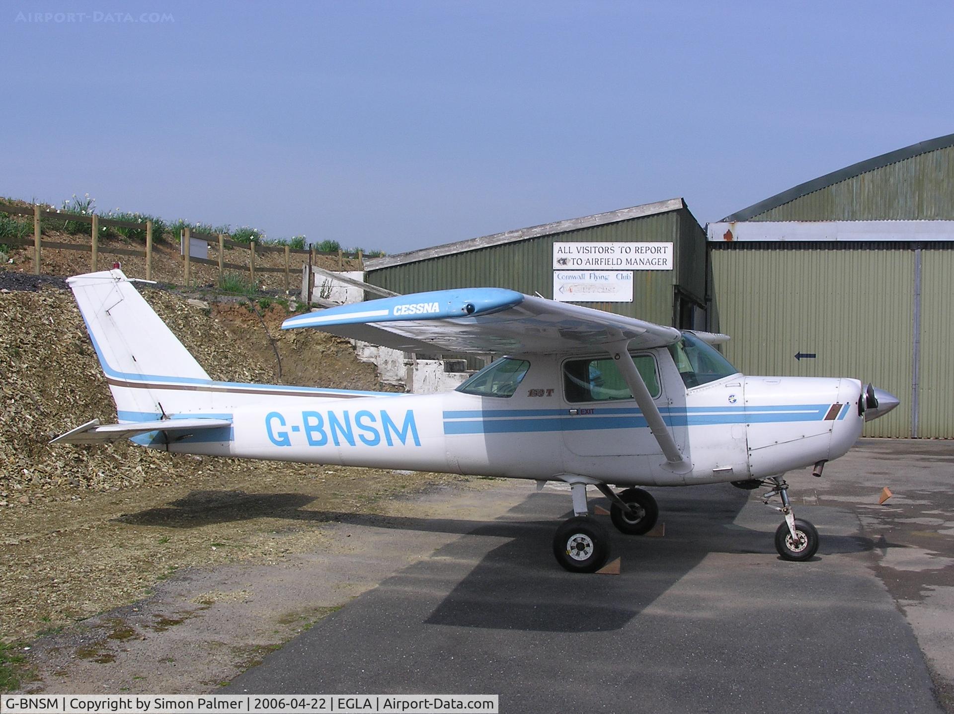 G-BNSM, 1981 Cessna 152 C/N 152-85342, Cessna in the sunshine