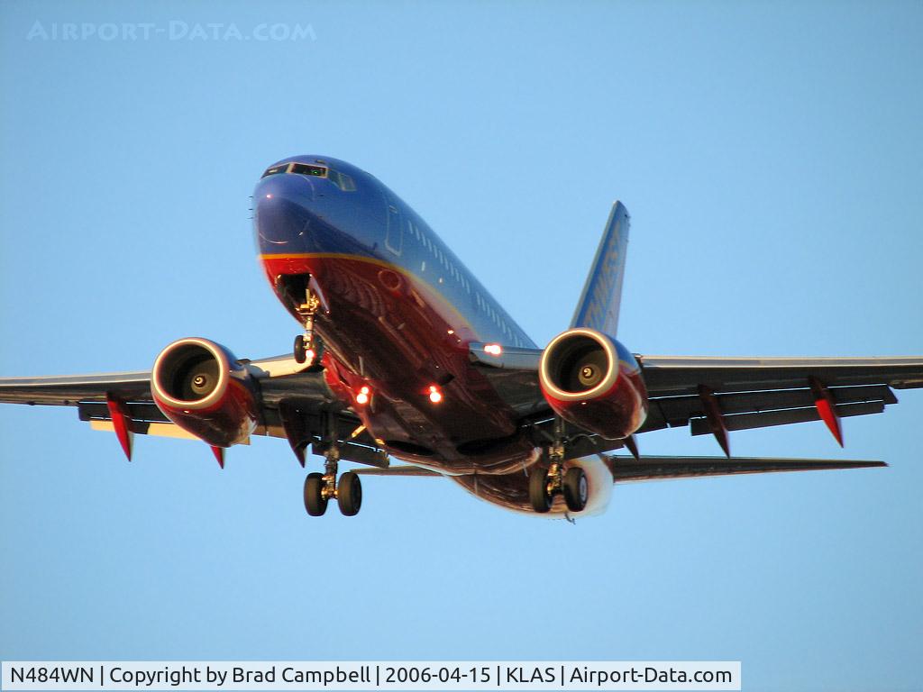 N484WN, 2004 Boeing 737-7H4 C/N 33841, Southwest Airlines / 2004 Boeing 737-7H4