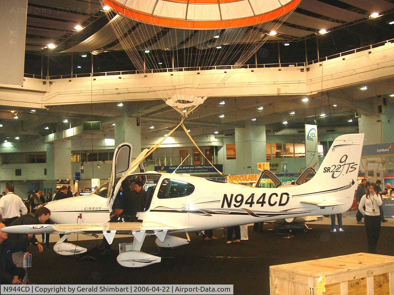 N944CD, 2006 Cirrus SR22 C/N 1769, Cirrus SR22
