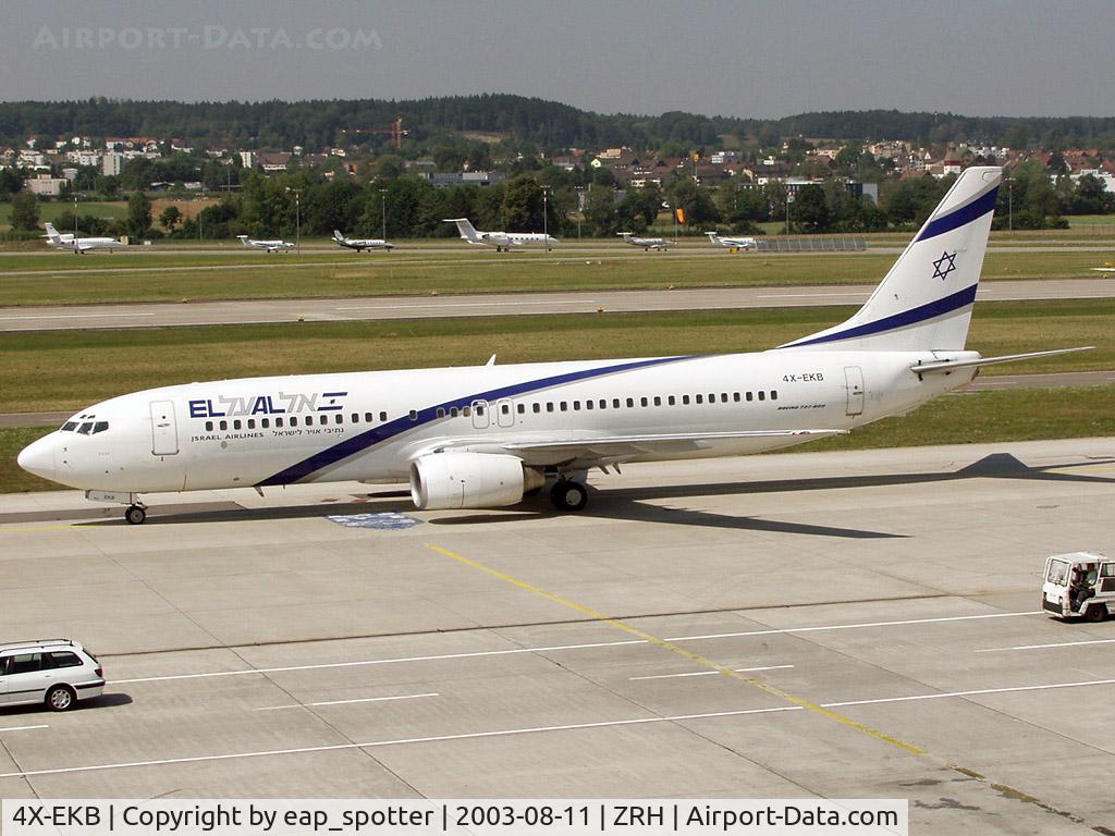 4X-EKB, 1999 Boeing 737-858 C/N 29958, taxi to parking-position