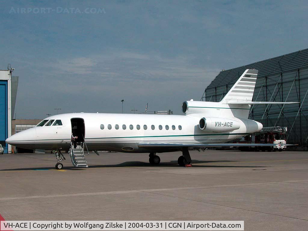 VH-ACE, 1988 Dassault-Breguet Falcon (Mystere) 900 C/N 37, visitor