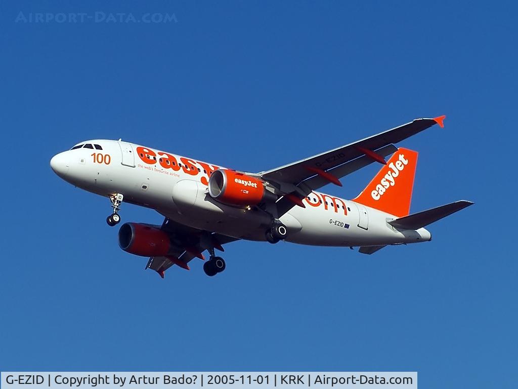 G-EZID, 2005 Airbus A319-111 C/N 2442, Easy Jet - landing on rwy 25 in Krakow-Balice