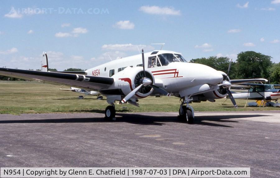 N954, 1964 Beech H-18 Tri-Gear C/N BA-670, An excellent example of a Beech 18 - you should see the panel