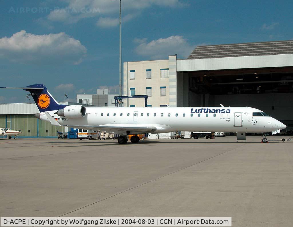 D-ACPE, 2001 Bombardier CRJ-701ER (CL-600-2C10) Regional Jet C/N 10027, visitor