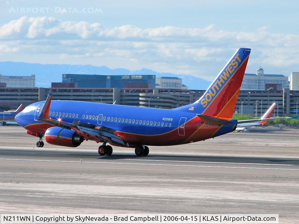N211WN, 2005 Boeing 737-7H4 C/N 34163, Southwest Airlines / 2005 Boeing 737-7H4