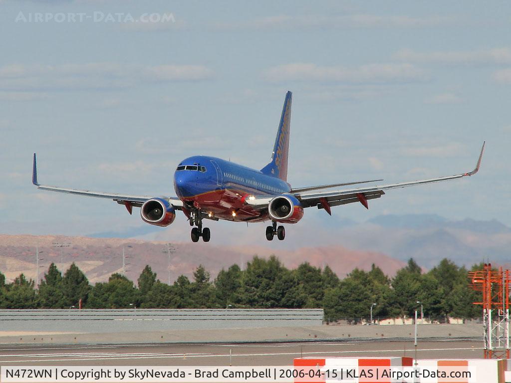 N472WN, 2004 Boeing 737-7H4 C/N 33831, Southwest Airlines / 2004 Boeing 737-7H4