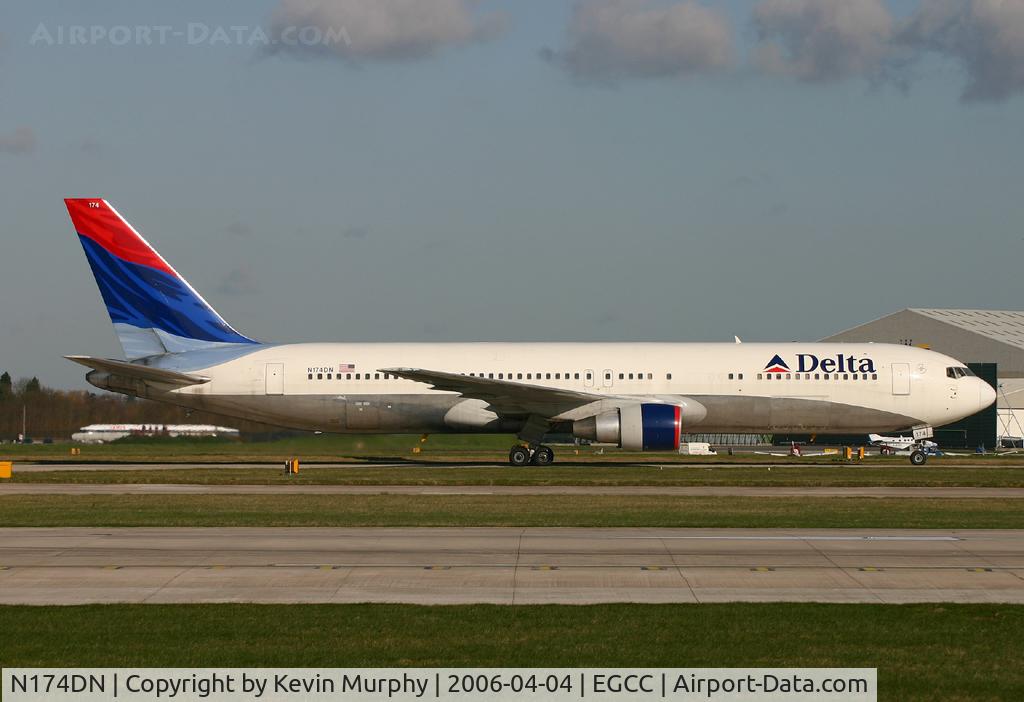 N174DN, 1990 Boeing 767-332 C/N 24802, Crisp looking Delta 767