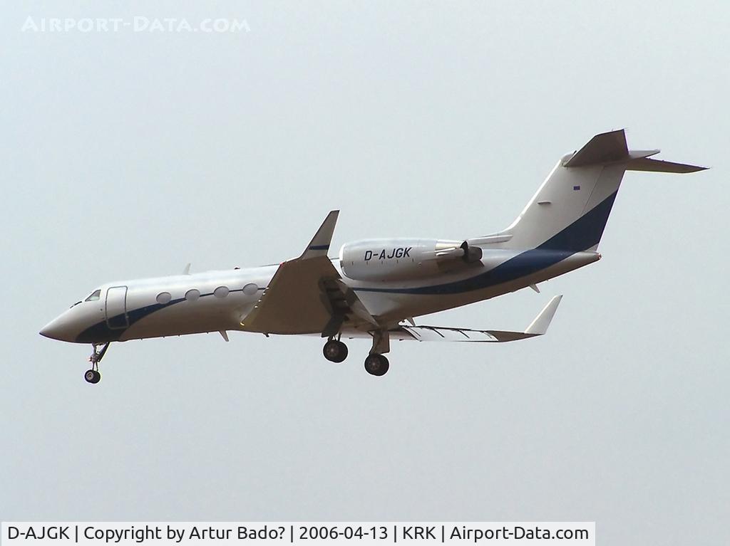 D-AJGK, Gulfstream Aerospace Gulfstream IV-SP C/N 1459, landing on rwy 25