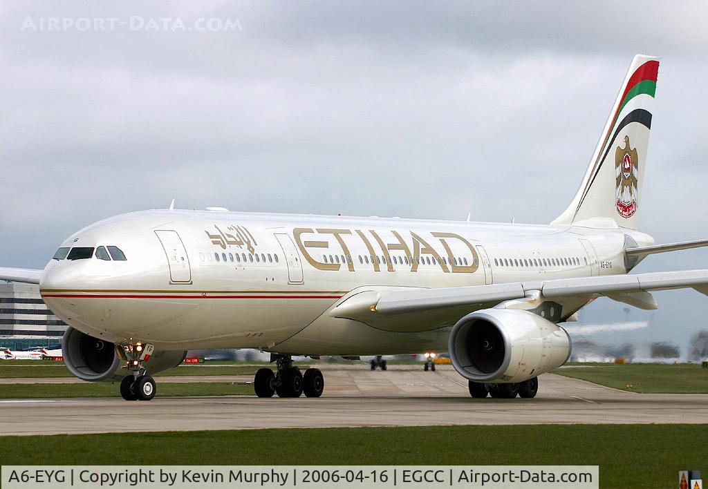 A6-EYG, 2006 Airbus A330-243 C/N 724, Etihads A.330 turning onto the active.