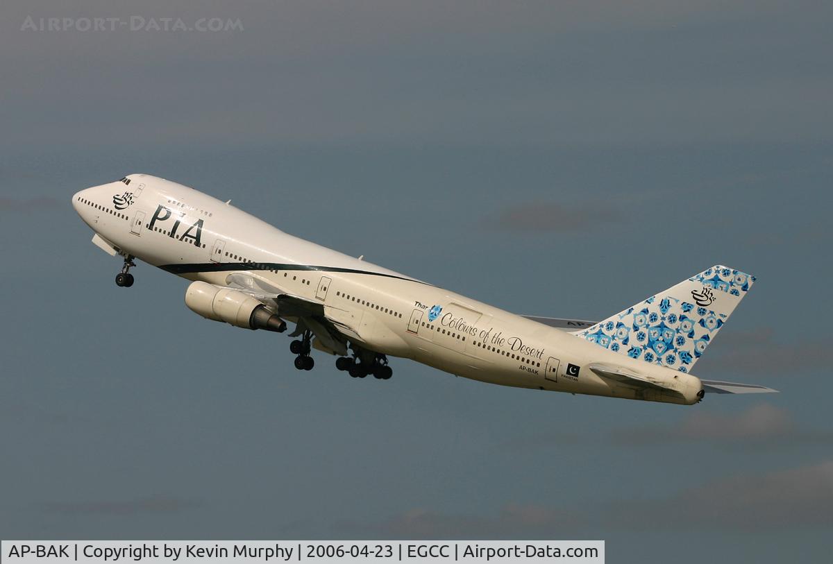 AP-BAK, 1979 Boeing 747-240B C/N 21825, 'Colours of the Desert' special livery.