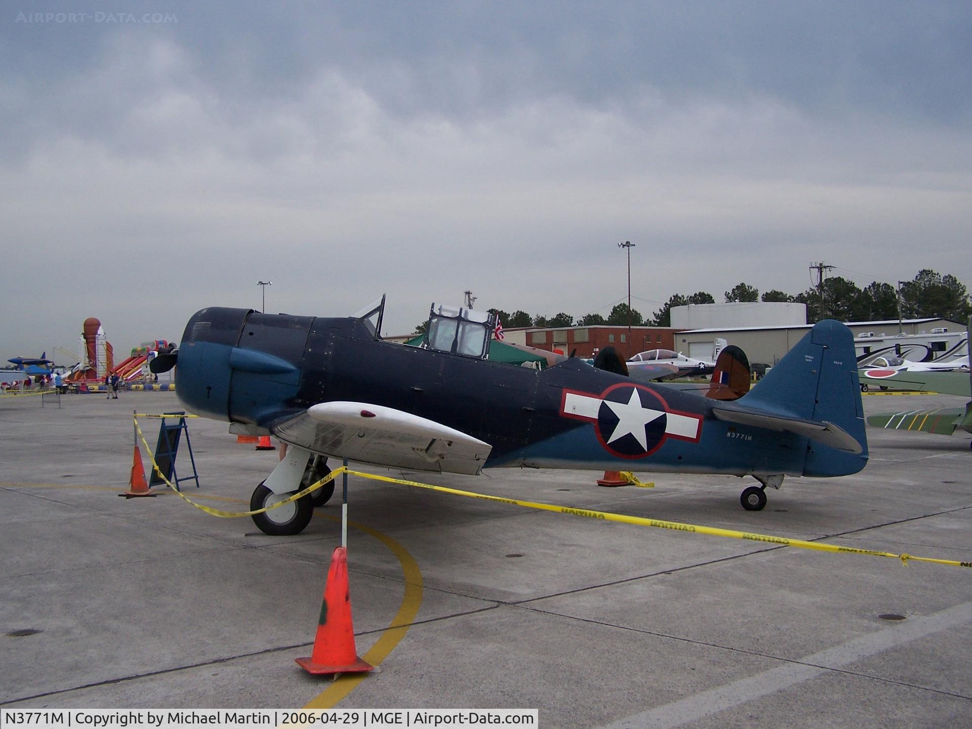 N3771M, North American SNJ-5C (AT-6D) Texan Texan C/N 88-17109, On Display @ NAS Atlanta Air Show