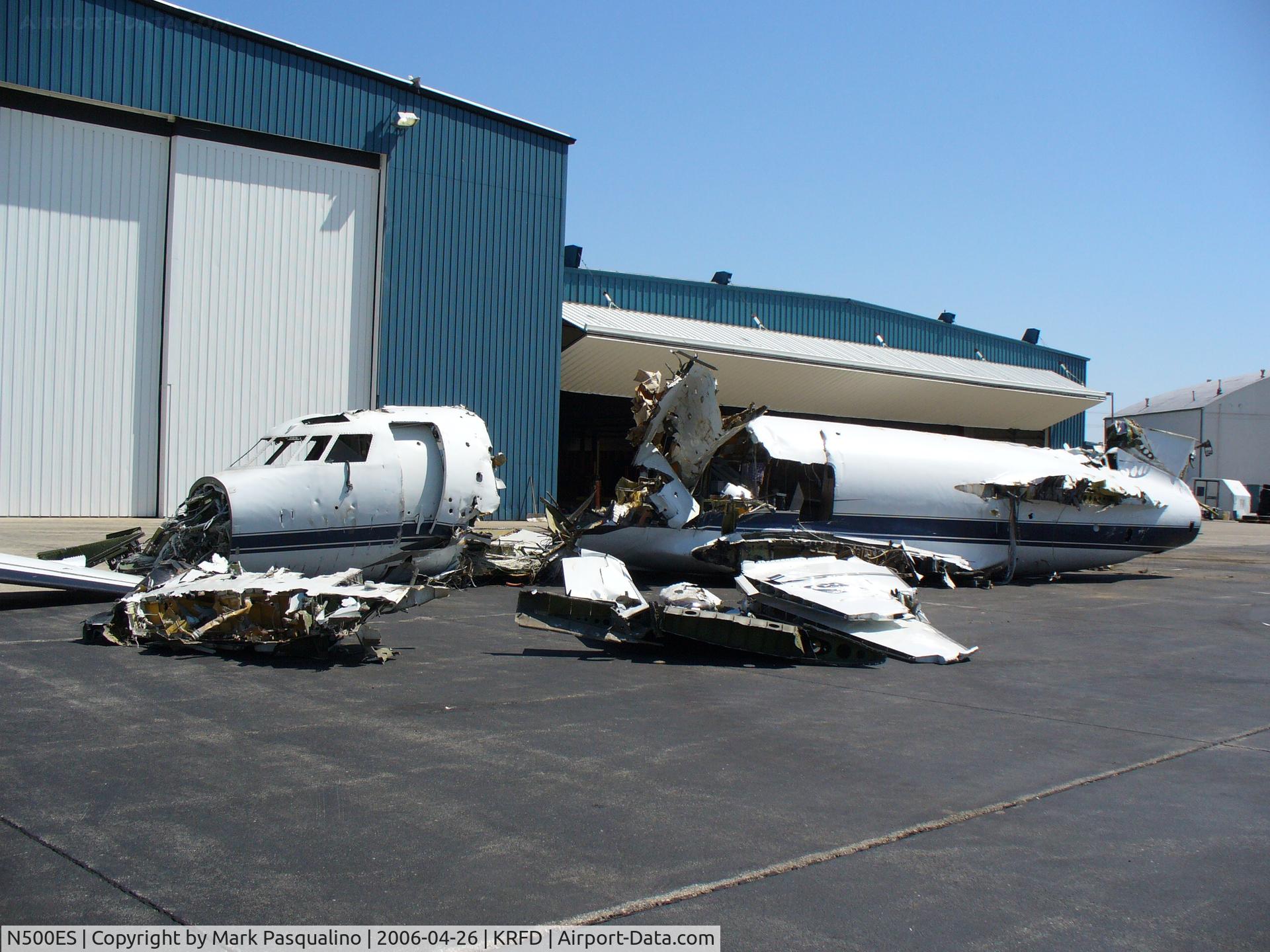 N500ES, 1966 Lockheed L-1329 Jetstar 731 C/N 5075, Jetstar turned into scrap