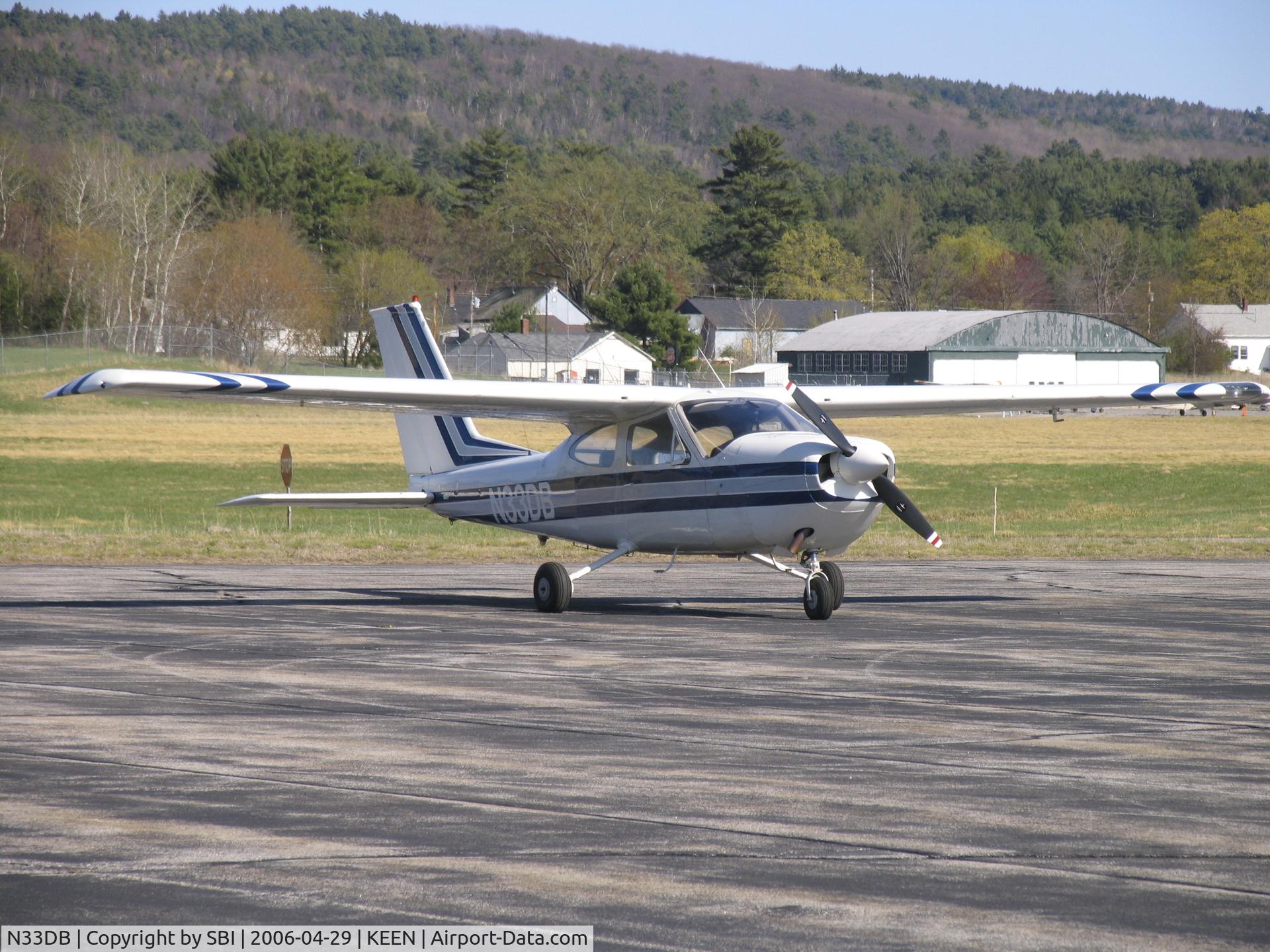 N33DB, 1970 Cessna 177B Cardinal C/N 17701451, Parked in Keene, NH