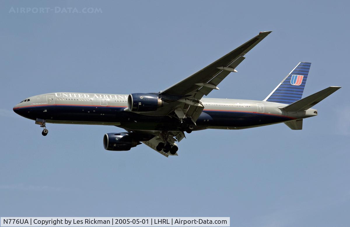 N776UA, 1996 Boeing 777-222 C/N 26937, Boeing 777 222