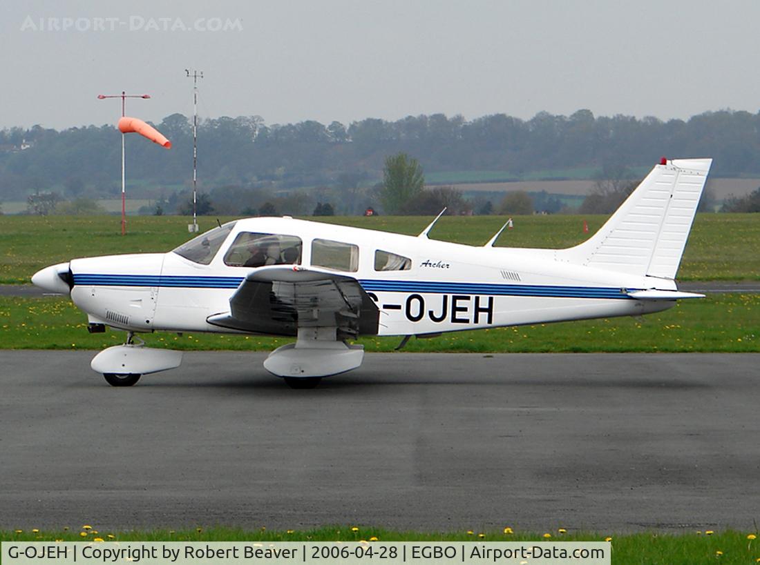 G-OJEH, 1986 Piper PA-28-181 Cherokee Archer II C/N 28-8690051, Piper PA-28 181 Archer II (Halfpenny Green)