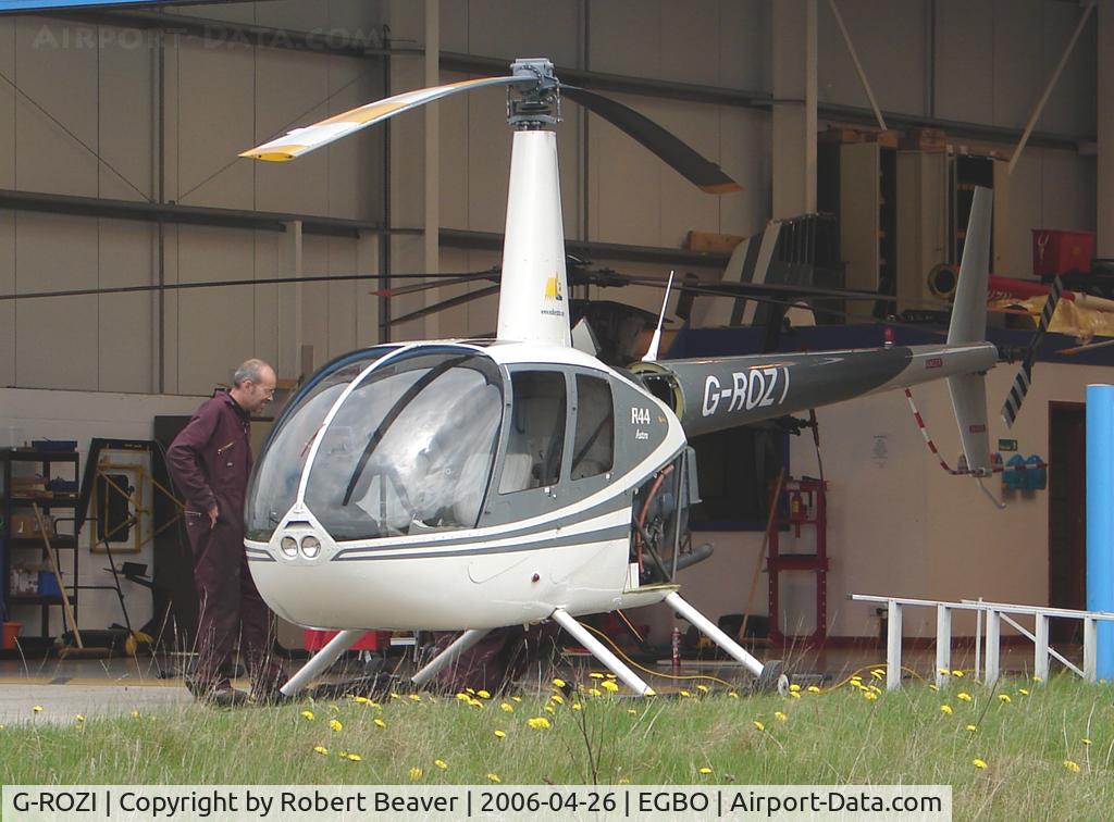 G-ROZI, 1996 Robinson R44 Astro C/N 0252, Robinson R-44 Astro (Halfpenny Green)