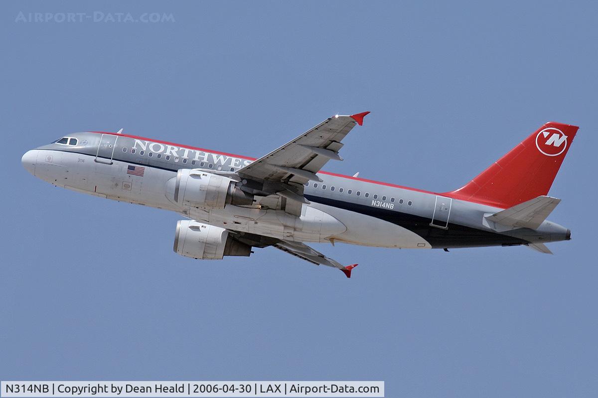 N314NB, 2000 Airbus A319-114 C/N 1191, Northwest Airlines N314NB (FLT NWA964) climbing out from RWY 25R to begin a 3-hour flight to Memphis Int'l (KMEM), Tennessee.