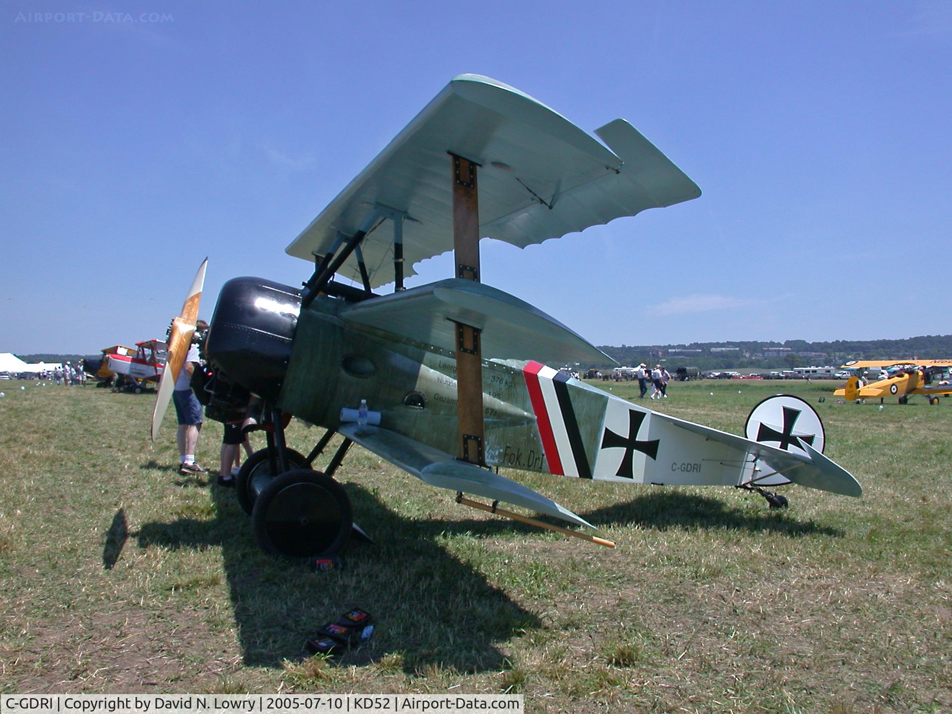 C-GDRI, 1995 Fokker Dr.1 Triplane Replica C/N AM-1, C-GDRI at KD52 2005 airshow.