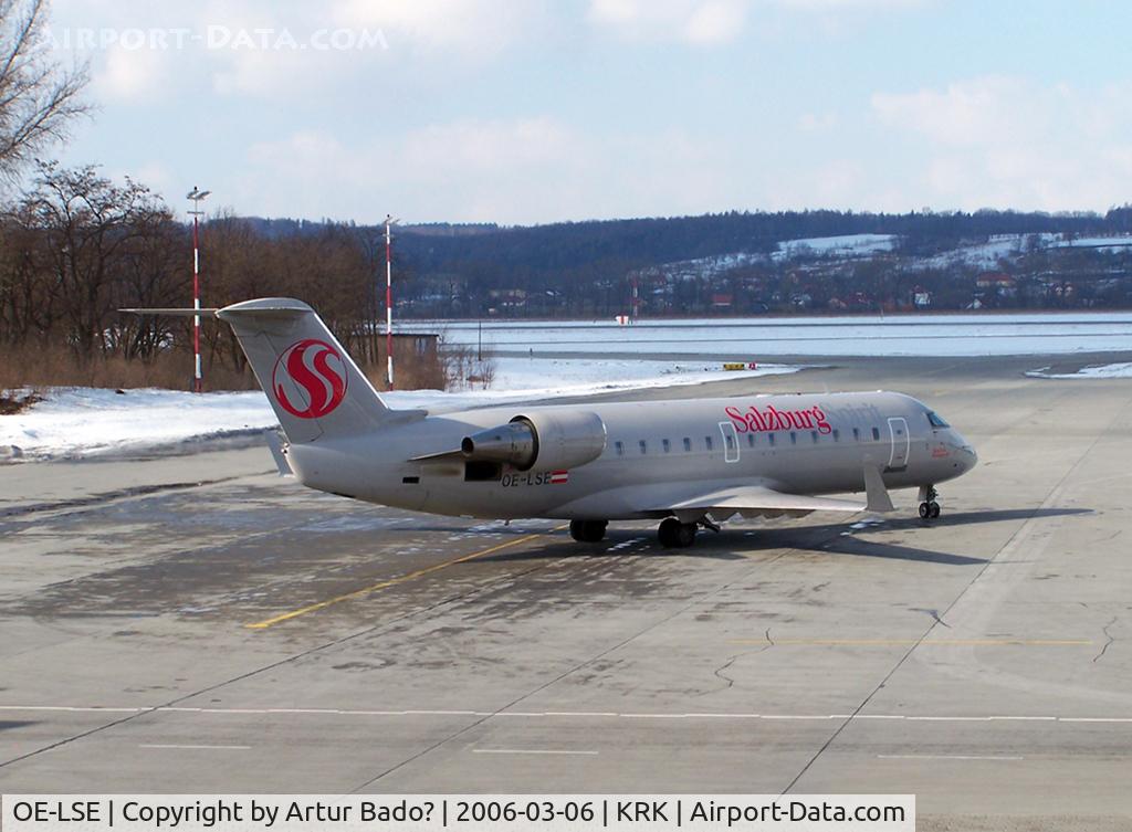OE-LSE, 2004 Bombardier CRJ-200ER (CL-600-2B19) C/N 7990, 
