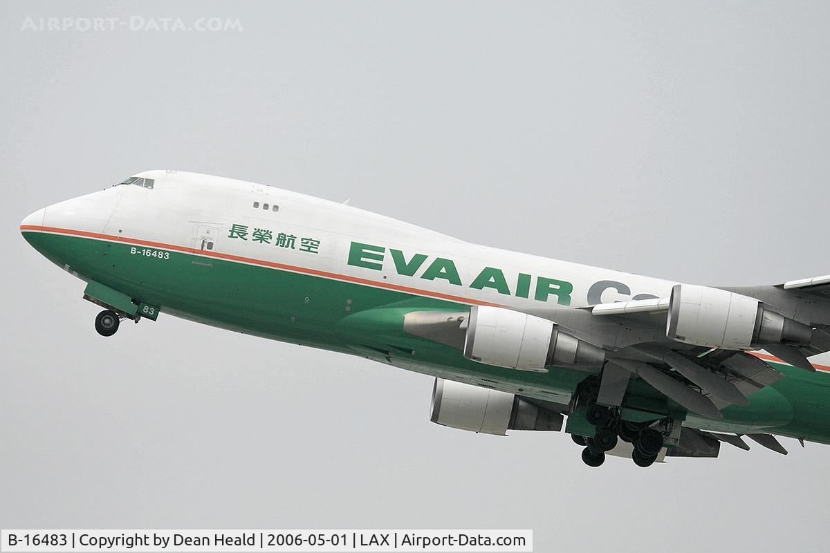 B-16483, 2002 Boeing 747-45EF (SCD) C/N 30609, Close-up of EVA Air Cargo B-16483 (FLT EVA607) climbing out from LAX RWY 25L (on a foggy, overcast day), enroute to Chiang Kai Shek International Airport (RCTP) - Taipei, Taiwan